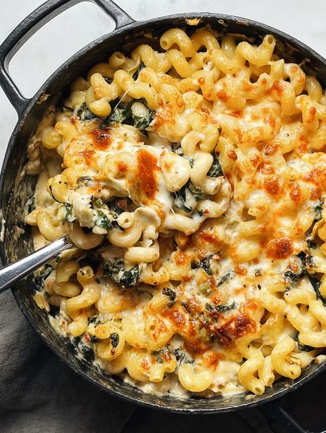 Spinach Artichoke Pasta, Weeknight Pasta, Artichoke Pasta, Cheese Spinach, Party Dip, Baked Pasta, Sundried Tomatoes, Classic Party, Spinach Artichoke Dip