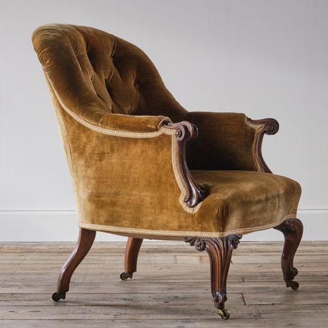 19TH CENTURY TUB ARMCHAIR IN GOLD VELVET Gold Velvet Armchair, Academia Living Room, Painting Antique Furniture, Velvet Footstool, Wingback Armchair, Mid Century Modern Table, Eclectic Living, Mid Century Modern Lighting, Art Deco Table