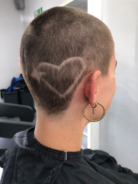 Heart Buzzcut, Shave Designs, Shaved Head Designs, Shaved Design, Girls With Shaved Heads, Buzz Cut Women, Barbers Cut, Shaved Head Women, Shaved Hair Designs