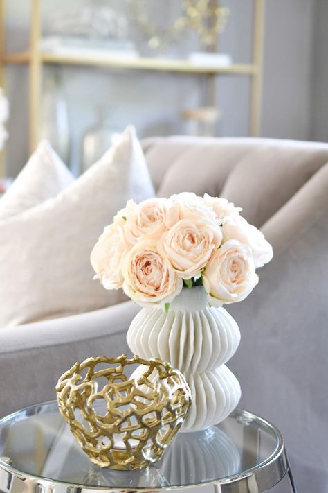 Get the look for your side table with affordable fake roses from Afloral.com. Image by @designbyoccasion #fauxroses #artifificalroses #livingroom Table Styling Ideas, Spring Home Decor Ideas, Affordable Living Room, Side Table Styling, Fake Roses, Room Side Table, Faux Flower Bouquets, Room Refresh, Faux Flower Arrangements