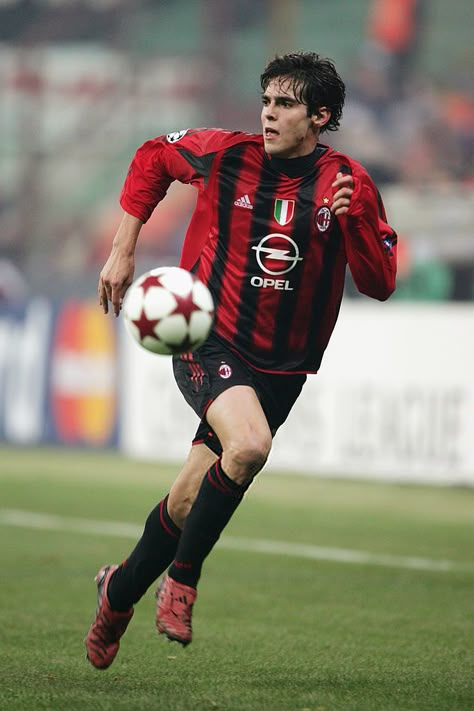 Ricardo Kaka Ac Milan, Kaka Ac Milan, Brazilian Soccer Players, Ricardo Kaka, 1998 World Cup, A.c. Milan, Best Football Players, Football Images, Juventus Fc