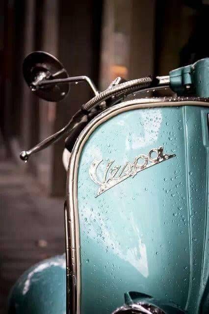 Vespa Wallpaper Iphone, Vespa Wallpaper, Vespa Motor Scooters, Vespa Gts 125, Vespa 50 Special, Vespa 150, Vespa 50, Classic Vespa, Vespa Gts