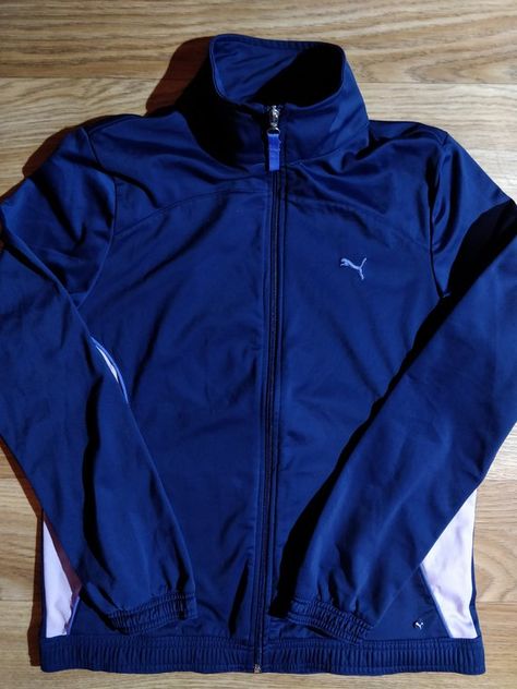 Check out this item in my Etsy shop https://www.etsy.com/listing/666972093/puma-vintage-womens-tracksuit-top-jacket Womens Tracksuit, Puma Tracksuit, Puma Outfit, Cute Nike Outfits, Tracksuit Tops, Tracksuit Jacket, Tracksuit Women, Sportswear Women, Dream Clothes