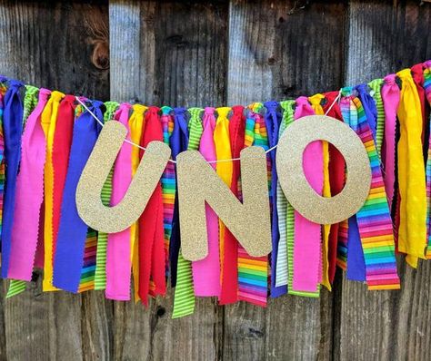 First Birthday Diy Decorations, First Birthday Diy, Diy Boy Gifts, Uno Birthday, 1st Birthday Party Games, Fiesta Decor, Mexican Birthday Parties, Diy Birthday Banner, First Birthday Banner