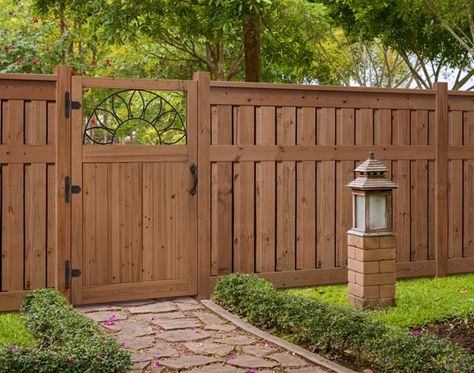 Decorative garden gates, made out of solid cedar, and very affordably priced.... Wood Fence Gates, Tor Design, Wooden Garden Gate, Backyard Gates, Diy Privacy Fence, Garden Gate Design, Fence Gate Design, Wooden Gate, Fence Doors