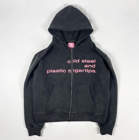 Airbrush Hoodie, Airbrush Ideas, Cloth Pieces, Pink Noise, Oversized Hoodies, Pleat Top, Weave Style, Pink Outfits, Fashion Streetwear