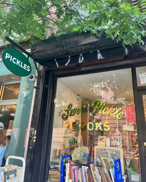 bookstore in NYC Sweet Pickle Books, Nyc Bookstore Aesthetic, Nyc Day Trip, Nyc Bookstore, Sienna Core, Nyc Shops, Seeing The Future, Book Checklist, Ashley Poston