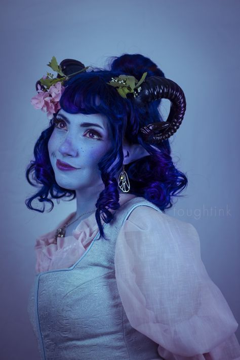 Jester Critical Role, Jester Cosplay, Jester Lavorre, Critical Role Cosplay, Critical Role Fan Art, Fantasy Drawings, Dnd Art, Fantasy Costumes, Fantasy Makeup