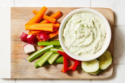 Benedictine Spread Is a Kentucky Derby Classic—Here's How to Make It Cucumber And Cream Cheese, Benedictine Spread, Sandwich Spread Recipes, No Cook Appetizers, Cream Cheese Dips, Kentucky Derby Party, How To Make Sandwich, Spread Recipes, Green Food Coloring