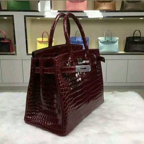 Red Birkin Bag, Red Birkin, Birken Bag, Hermes Birkin Handbags, Luxury Bags Collection, Rich Girl Aesthetic, Couture Mode, Fancy Bags, Luxury Purses