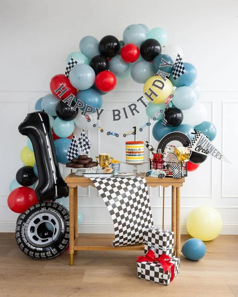 🚗💨 Rev up the fun at your next car-themed or racing car themed birthday party with our Miles Per Hour collection from @mymindseyeinc 🏁✨ Perfect for car enthusiasts and party-goers alike! 🏎️ #PartyTime #CarThemeParty #BirthdayFun #MilesPerHour #PartyPlates #MyMindsEye #RacingParty #PartySupplies #SpeedometerPlates #CelebrateInStyle #racingcars #racecarparty #carparty #racingtheme #cartheme #boysparty #boyspartyideas #boyparty #racecars #racingparty #boysbirthday #boysbirthdayparty #boysbirth... Paper Table Runner, Car Birthday Theme, Race Car Birthday Party, Cars Theme Birthday Party, Race Party, Race Car Party, Race Car Birthday, Paper Table, Cars Birthday Parties