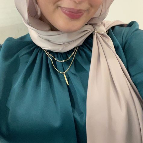 Turquoise Hijab Outfit, Emerald Green Hijab Outfit, Emerald Green Dress Hijab, Ootd Emerald Green Hijab, Green Dress Hijab, Emerald Green Outfit Ideas, Green Hijab Outfit, Green Pakistani Dress, Blue Hijab Outfit