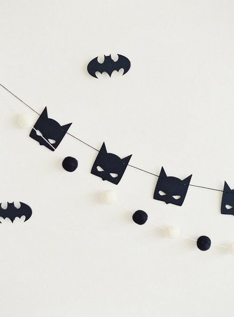 Black And White Batman, Pink Batman, Batman Theme Party, Batman Party Supplies, White Batman, Batman Party Decorations, Batman Themed Birthday Party, Batman Decor, Batman Theme