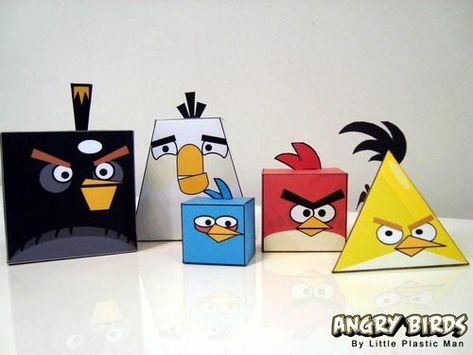 Angry birds paper crafts!  I love it. Angry Birds Printables, Bird Paper Craft, Angry Birds Party, Bird Party, Bird Free, Bird Birthday, Papercraft Templates, Paper Toy, Paper Birds