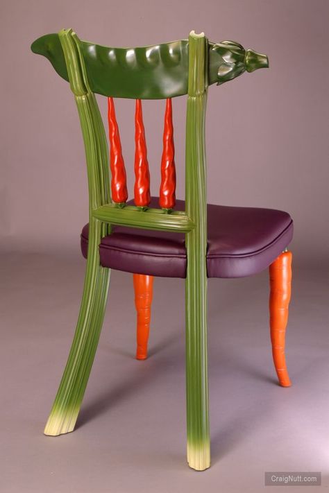 Weird House Decor, Cool Furniture Creative, Strange Decor, Creative Chair, Food Furniture, Zimmer Diy, Weird Furniture, Sculptural Chair, Unusual Furniture