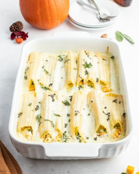 pumpkin recipes manicotti Pumpkin Manicotti, Pumpkin Beef Stew, Savory Fall Recipes, Pumpkin Lasagna, Savory Pumpkin, Pumpkin Risotto, Savory Pumpkin Recipes, Slow Cooker Pumpkin, Skillet Dishes