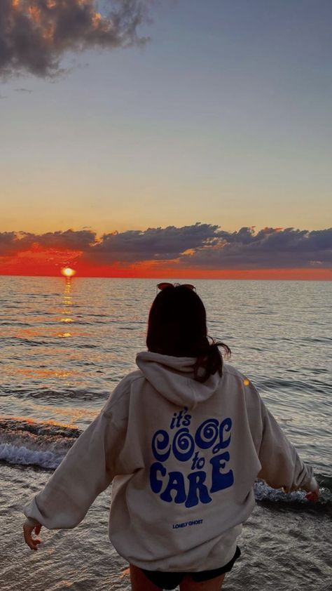 Lonely Ghost Sweatshirt, Selfie Hoodie, Painted Skies, Lonely Ghost, Summer Wishlist, Preppy Sweatshirts, Beach Selfie, Colored Pictures, Preppy Girls