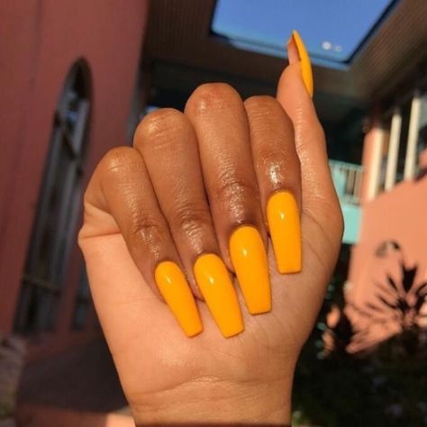 Fly Nails, Poppin Nails, Yellow Nail Art, Yellow Nails Design, Nail Goals, Yellow Nail, Glamour Nails, Ballerina Nails, Nail Files