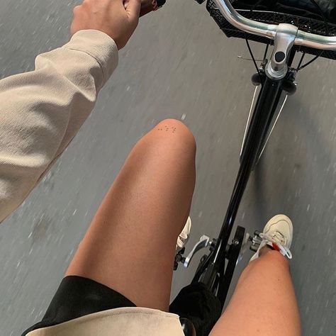 Cycling Girl, Tennis Set, Bike Aesthetic, Folk Songs, Vibe Tribe, Wellness Club, Fashion Vogue, Exercise Inspiration, Life Vision Board