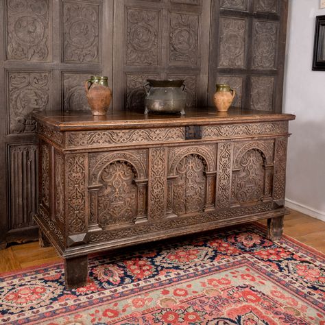 Elizabeth I oak carved chest of the finest quality. The front with three applied arcaded panels enriched with S-scroll and leafy spandrels with ornate renaissance decoration within with birds and urns with typical Exeter known strapwork. This chest is in perfect untouched condition. Ethnic Furniture, Turkish Furniture, Medieval Furniture, White Furniture Living Room, Gothic Furniture, Vintage Interior Design, Best Outdoor Furniture, Indian Furniture, Carved Furniture