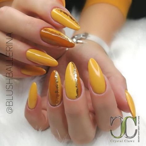 Almond Nails Yellow, Nails Design Yellow, Almomd Nails, Mustard Yellow Nails, Yellow Products, Golden Nail Art, Nail Desi, Cute Nail Colors, Yellow Nails Design