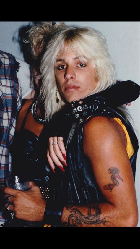 Vince Neil 80s, 80s Barbie, Sly Stallone, Motley Crew, Vince Neil, 80s Hair Bands, Motley Crüe, 80s Bands, Nikki Sixx