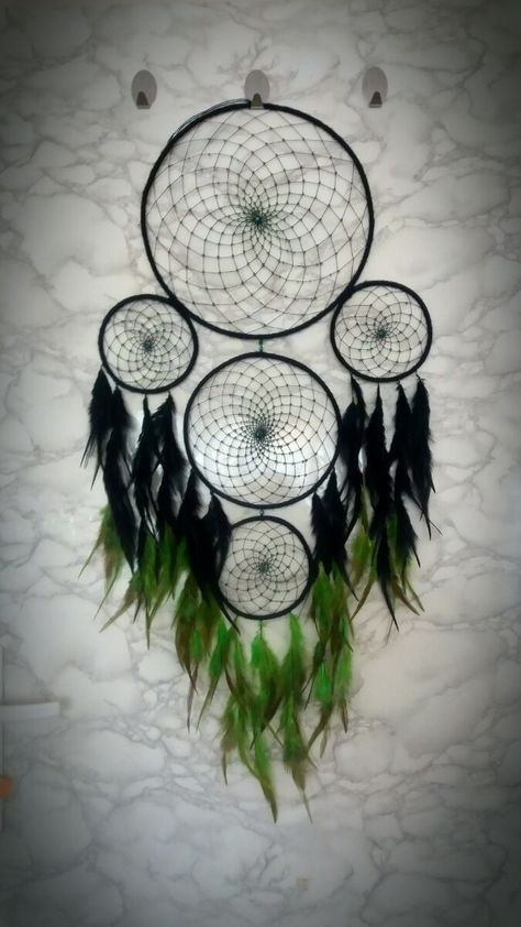 Black-green dreamcatcher my creation :) Green Dreamcatcher, Boho Green, Room Inspo, Black Green, Green Color, Green Colors, Dream Catcher, Green, Quick Saves