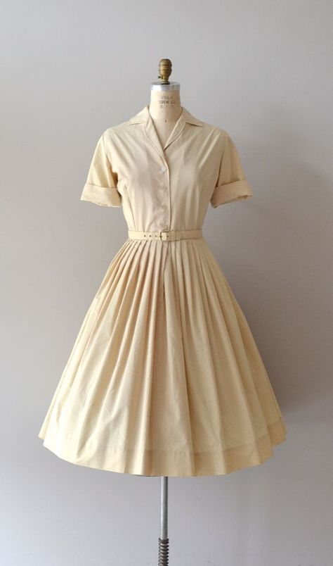 1950s Dresses Vintage, Vintage Fashion 1950s, Robes Vintage, Trendy Wedding Dresses, Fashion 1950s, Shirtwaist Dress, Vintage 1950s Dresses, Vestidos Vintage, 50s Dresses