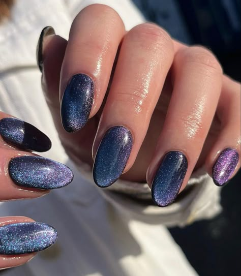 Multicolored Nails, Cat Eye Nails Polish, Magnetic Nail Polish, Velvet Nails, Eye Nails, Magnetic Nails, Cat Eye Nails, Dark Nails, Dipped Nails