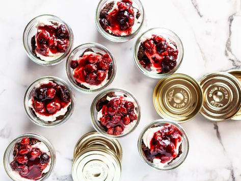 This delicious, layered dessert cuts a few corners to speed things up a little. The box of brownie mix and the frozen cherries are just two great ways to reduce prep time without compromising on quality. Cherry Cheesecake Brownie Cups, Pumpkin Pie Snacking Granola, Cheesecake Brownie Cups, Easy Apple Fritters, Pioneer Woman Desserts, Food Network Recipes Pioneer Woman, Brownies In A Jar, Ree Drummond Recipes, Cherry Brownies