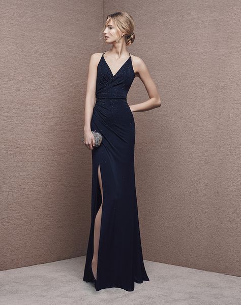 Vestidos Maxi, Classy Prom, Celebrity Inspired Dresses, Spaghetti Strap Prom Dress, Dresses Australia, Satin Evening Dresses, Designer Evening Dresses, Cocktail Gowns, Mermaid Evening Dresses