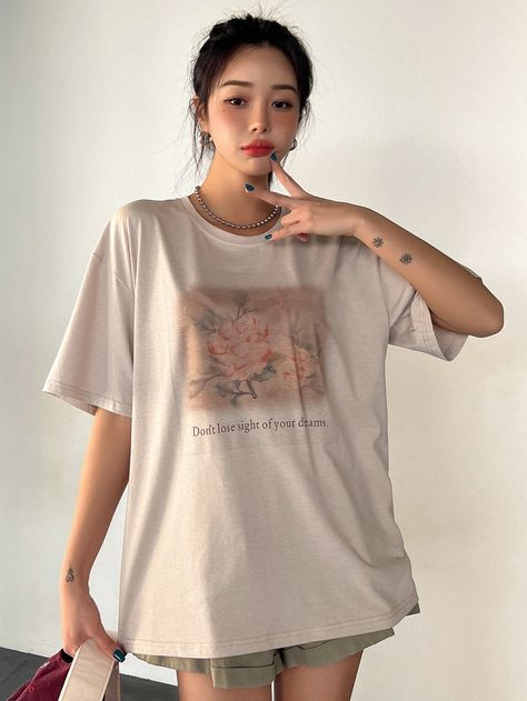 Apricot Casual Collar Half Sleeve Fabric Floral,Slogan  Embellished High Stretch  Women Clothing Drop Shoulder Tshirt, Tee Shirt Long, Drop Shoulder Tee, Fabric Floral, Woman Standing, Tshirt Outfits, Women T Shirts, Casual Outfit, Half Sleeves