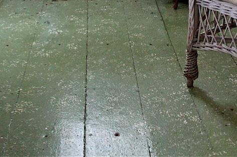 Instantly Obsessed!  DIY Cape Cod style Splatter Painted Floors...KITCHEN!??! Painted Wooden Floors, Diy Cape, Painted Wood Floors, Painted Floor, Moving Furniture, Painted Sticks, Floor Colors, Drip Painting, Painted Floors