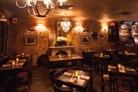 The Best NYC Restaurants For Date Night - New York, NY - The Infatuation Bungalow On The Beach, Date Night Dinners, Europe On A Budget, Romantic Restaurant, Private Dining Room, Restaurant Guide, Nyc Restaurants, Bar Seating, Good Dates