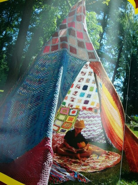 Crochet Teepee, Blanket Teepee, Crochet Canopy, Crochet Tent, Backyard Teepee, Play Canopy, Boho Tent, Hippie Garden, Indoor Rabbit