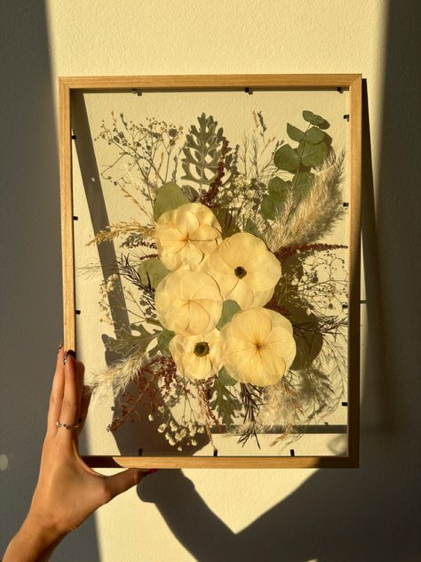 Pressed White Roses, Pressed Roses Framed, Pressed Wedding Flowers, Wedding Flowers White Roses, Flowers White Roses, Pressed Roses, Wedding Flowers White, Blue Roses Wallpaper, Wedding Bouquet Preservation