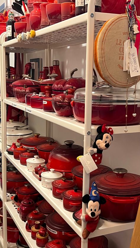 MY Le Creuset & Staub Le Creuset Cerise, Red Le Creuset, Le Creuset Aesthetic, Le Creuset Red, Barn House Interior, Must Have Kitchen Gadgets, Decoration House, Kitchen Things, My Happiness