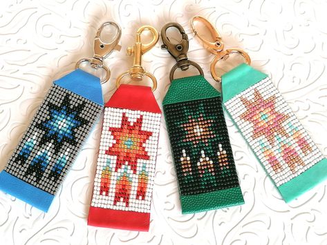 Seed Bead Keychains, Bead Loom Keychain, Beaded Keychains Native American, Beadwork Keychain, Beading Keychain, Seed Bead Keychain, Native American Keychain, Beaded Keychains Patterns, Beaded Key Chains