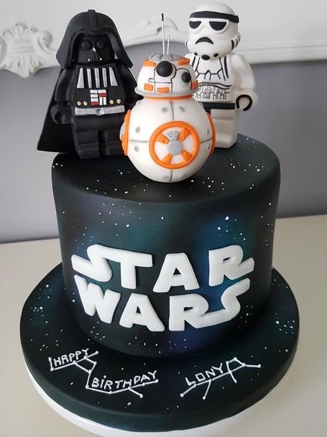 One With The Force Smash Cake, Starwars Birthday Cake Ideas, Starwars Cakes Birthday, Star Wars Cakes Birthday Boys, Simple Star Wars Cake, Star Wars Cake Easy, Birthday Bbq Food, Birthday Cake Star Wars, Pastel Star Wars