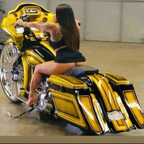 Harley Davidson Engines, Harley Bagger, Мотоциклы Harley Davidson, Harley Davidson Trike, Chicks On Bikes, Custom Motorcycles Harley, Bagger Motorcycle, Harley Davidson Baggers, Custom Street Bikes