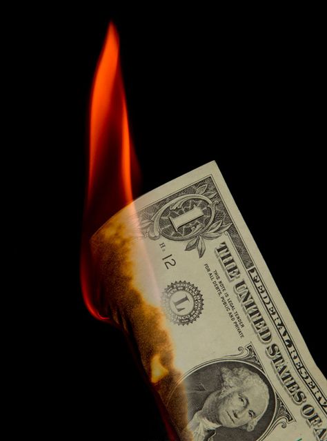 Money Burning Aesthetic, Money On Fire, Black 90s Movies Aesthetic, Sketch Prompts, Burning Money, Billionaire Life, Black 90s, Fotos Aesthetic, Money Pictures