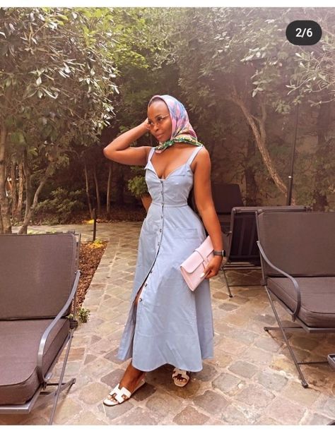 Feminine Fitted V-neck Dress For Vacation, Elegant Button-up Dresses For Vacation, Elegant Button-up Vacation Dresses, Elegant Vacation Dress With Built-in Bra, Cute Things To Wear, Sun Dresses Aesthetic Black Women, Classy White Dress, Island Dresses, Dresses Vacation