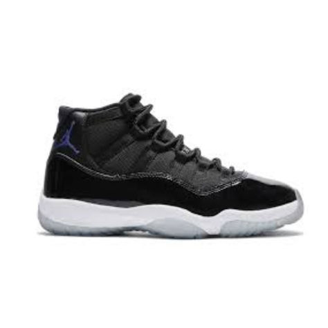 SPACEJAM EDITION JORDAN 11 Nike Jordan 11, Cute Jordans, Air Jordan Xi, Jordan Xi, Kd Shoes, Nike Elite Socks, Retro Space, Nike Air Jordan 11, Nike Air Jordan Retro