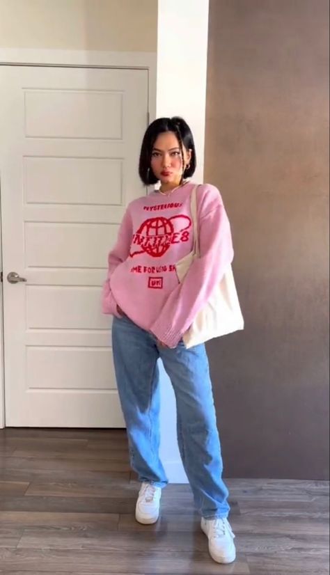 Cottage Outfits, Pink Hoodie Outfit, Fashion Eras, Teacher Fits, Tiktok Content, Casual Indian Fashion, Streetwear Aesthetic, Tomboy Style Outfits, Hoodie Outfit