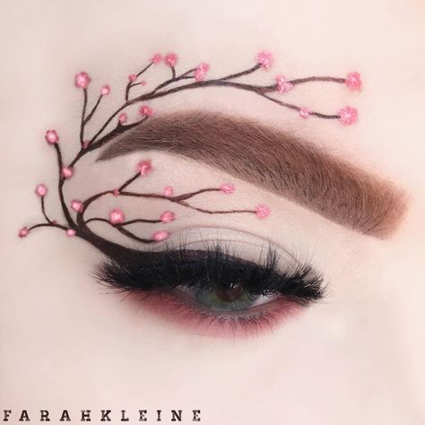 Cyberpunk Makeup, Eyeshadow Designs, Eyeliner Designs, Makeup Brushes Guide, Doll Eye Makeup, Makeup Nails Art, Eye Makeup Pictures, Ethereal Makeup, Eye Makeup Designs