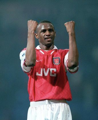 Patrick Viera, Arsenal Wallpaper, Patrick Vieira, Soccer Motivation, Manchester United, Arsenal, Manchester, Sports Jersey, Soccer