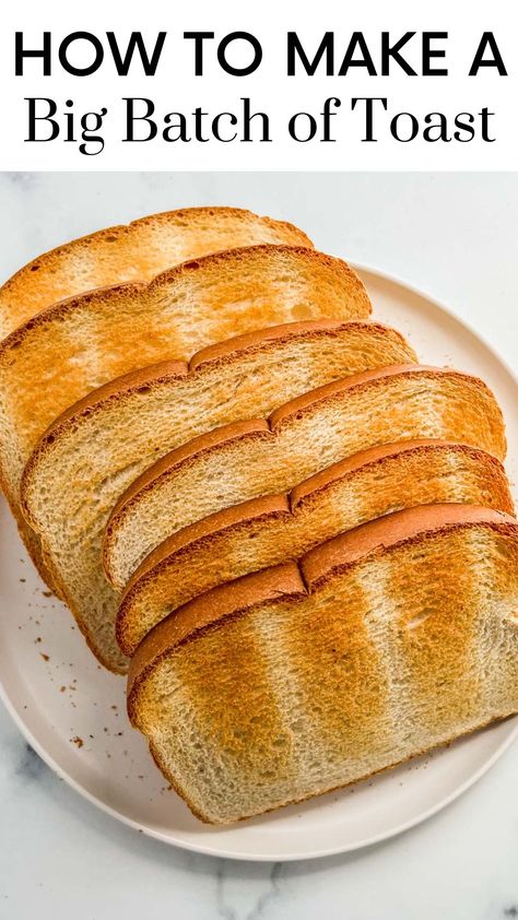 Here's how to easily make a big batch of toast in the oven - it's ridiculously simple and a great way to make toast for a crowd. Toast For A Crowd, Brunch Ideas For A Crowd, Toast In The Oven, Bread Toast, Large Crowd, Brunch Recipes, The Oven, Toast, Good Food