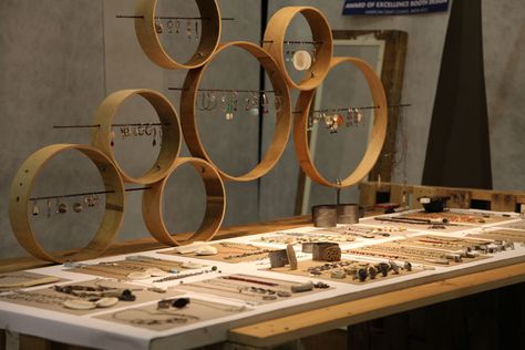 Displays Inspirations – Nunn Design Jewelry Display Booth, Vendor Booth Display, Jewelry Shop Display, Craft Fair Booth Display, Jewelry Booth, Craft Market Display, Wood Jewelry Display, Hand Jewellery, Vendor Displays