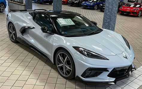 2021 Corvette, Car Stunt, Corvette Car, Last Day To Order, Speed Car, Light Speed, Fast Sports Cars, Top Luxury Cars, Luxury Car Interior