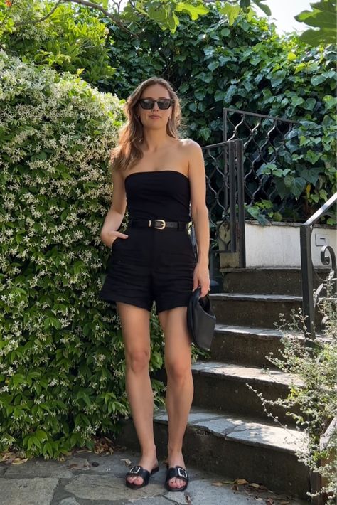 Strapless Tube Top curated on LTK Basic Tube Top Outfit, Tube Top Dress Outfit Summer, Outfits With Strapless Tops, Dress Tube Outfit, Tube Top Outfit Shorts, Strapless Tube Top, Strapless Tops Outfit, Classic Shorts Outfit, Black Tube Outfit